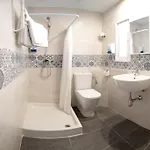 Konukevi L'hostalet 3*