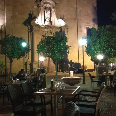 Guest house L'hostalet 3*